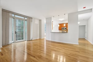 S Wabash Ave 2601-S2108-006.jpg