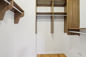 S Wabash Ave 2601-S2108-016.jpg