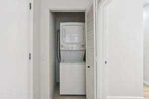 S Wabash Ave 2601-S2108-020.jpg
