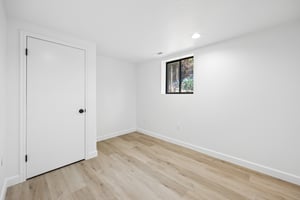 W 5575-S1506-033.jpg