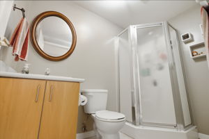 Photo 49
