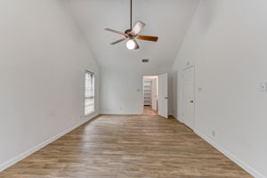 Shady Hollow Dr -017