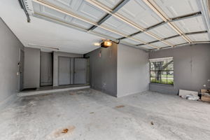 Shady Hollow Dr -039