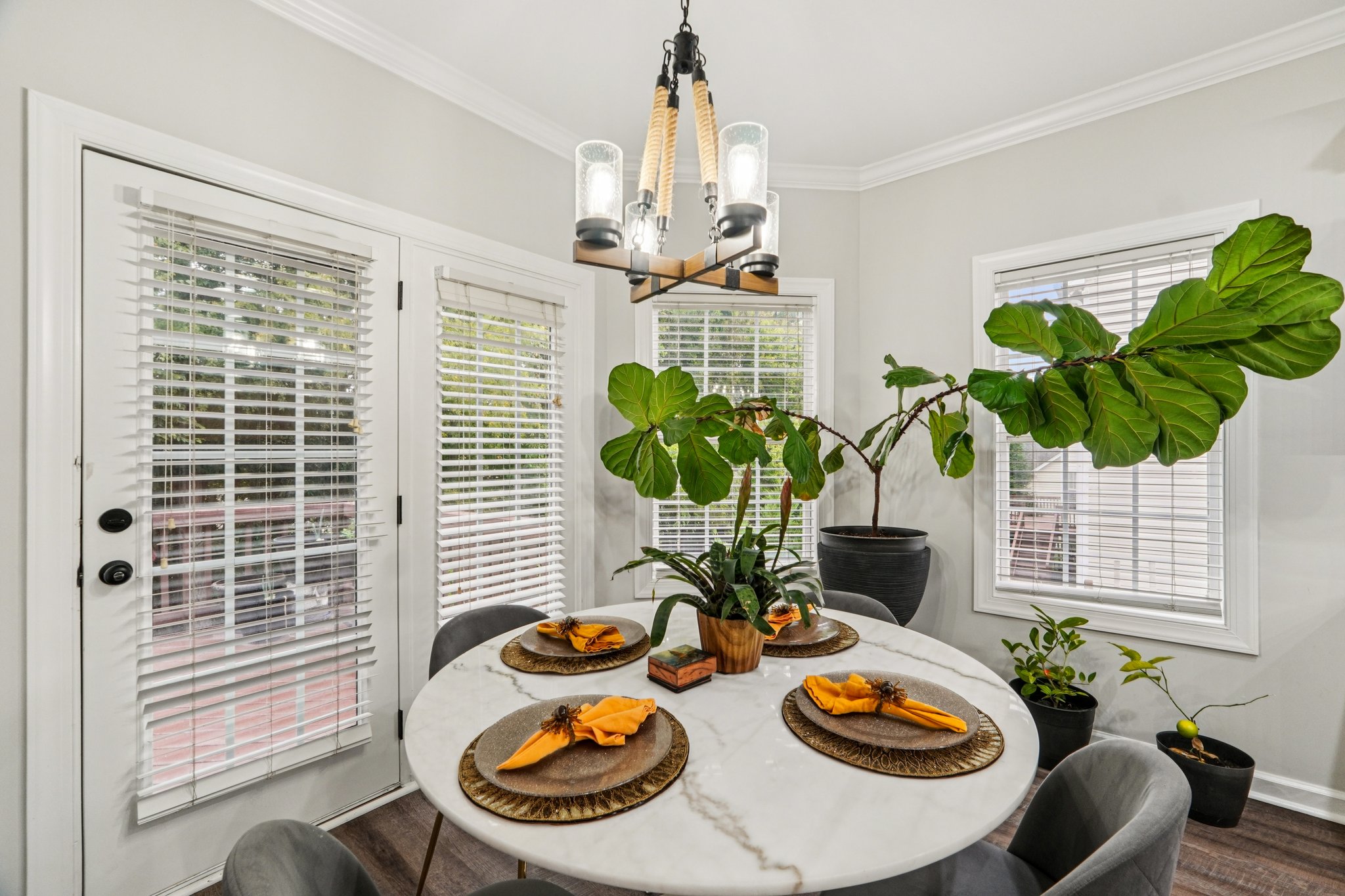 Fountaingrove Dr-S2709-015.jpg