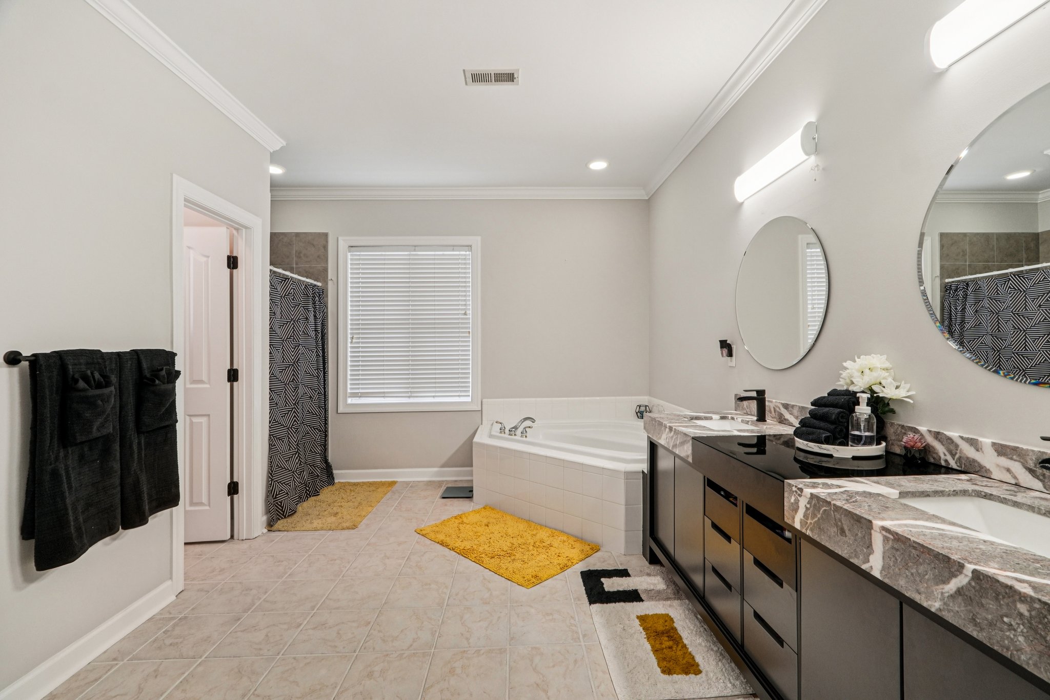 Fountaingrove Dr-S2709-035.jpg