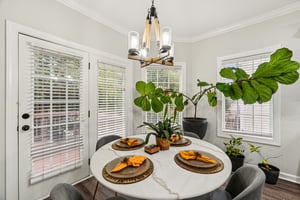 Fountaingrove Dr-S2709-015.jpg