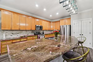 Fountaingrove Dr-S2709-018.jpg