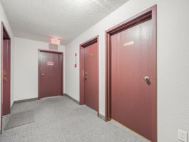 Photo 35