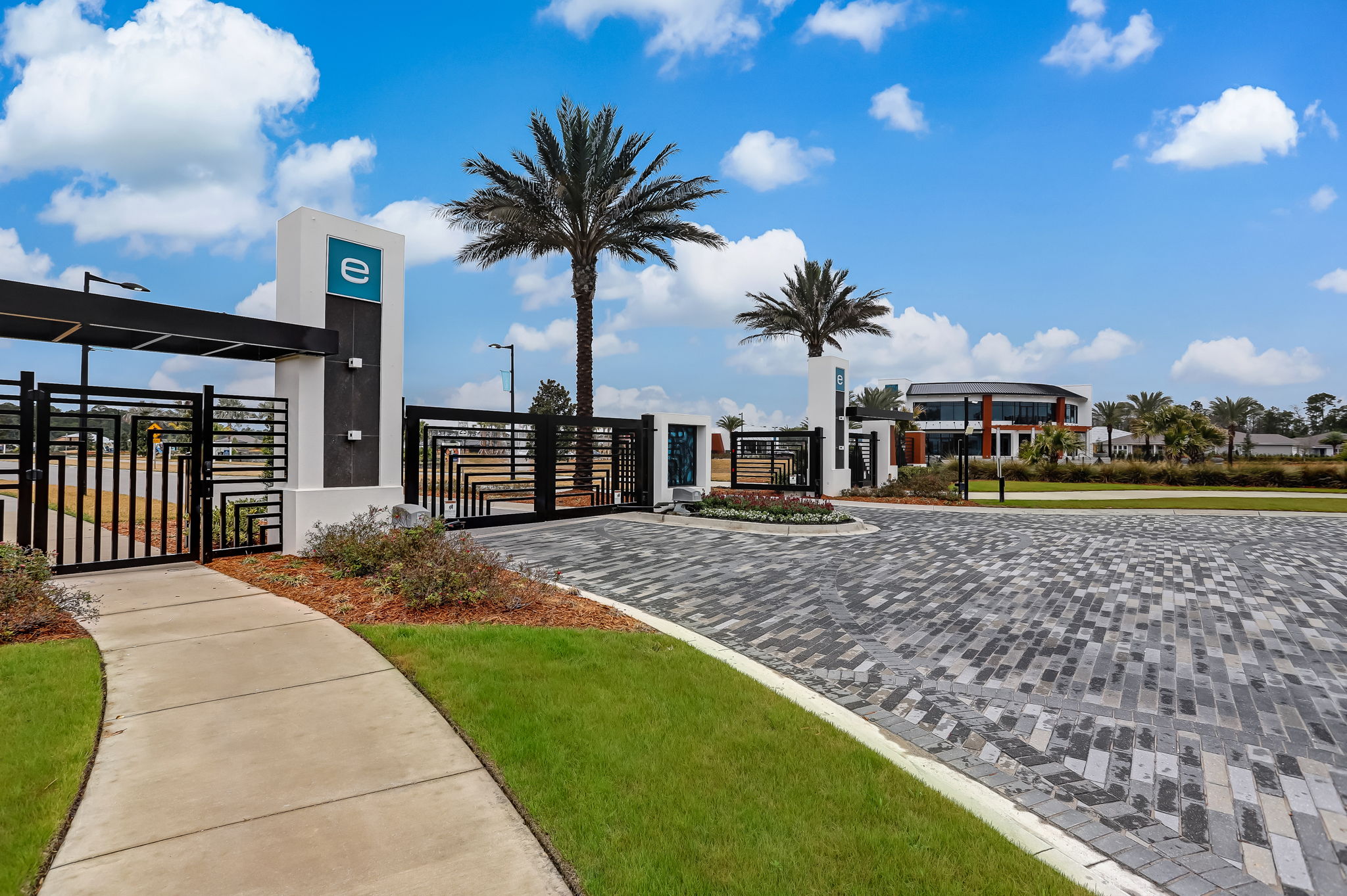e Town Del Webb
