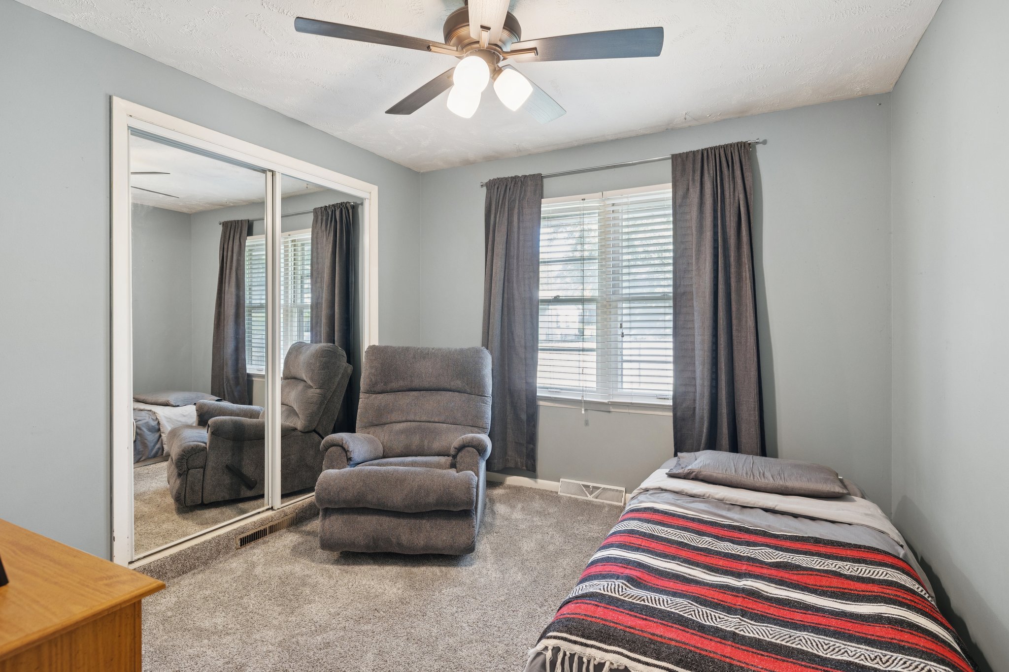 7232 - 11116 Hilltop Ave_021.jpg