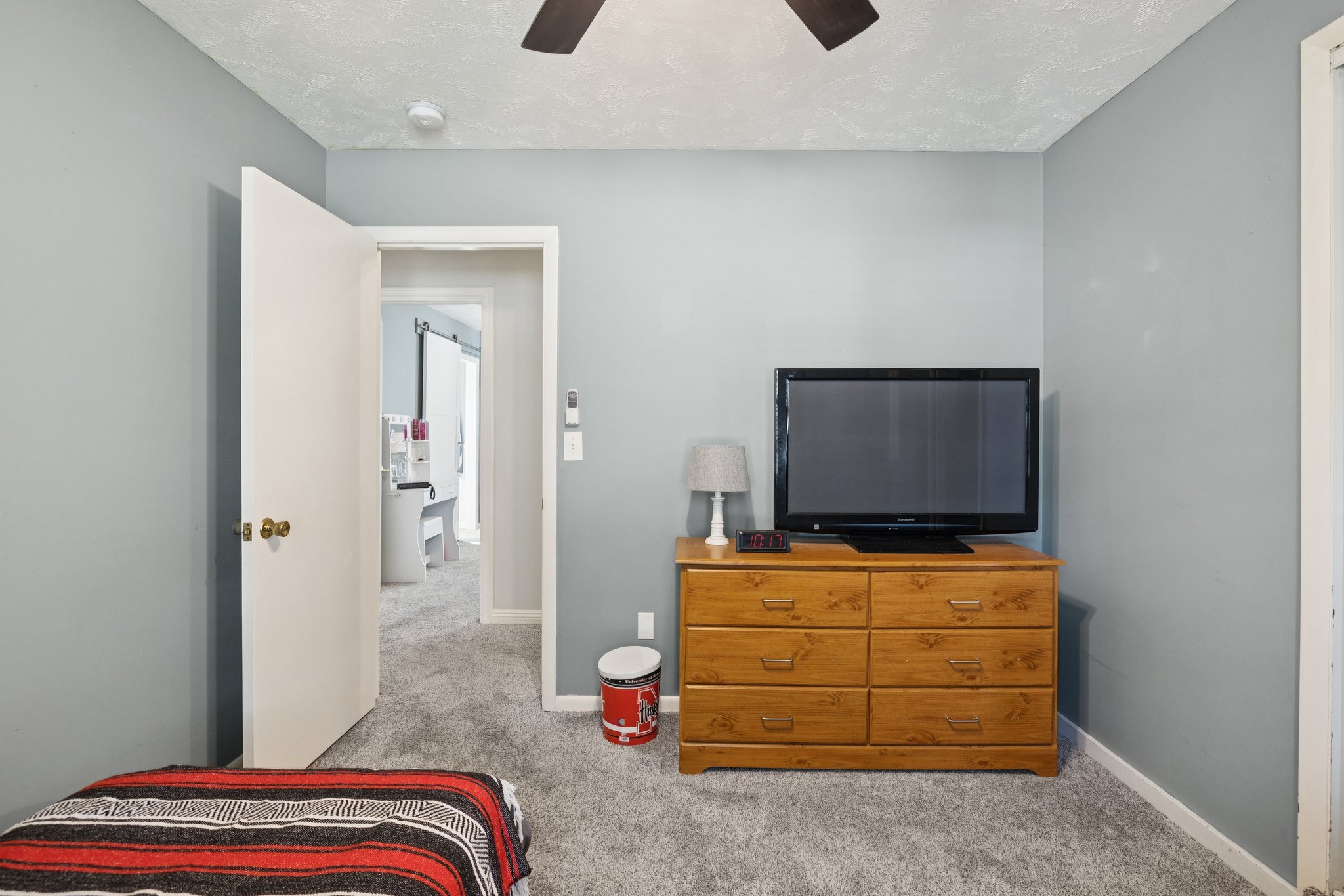 7232 - 11116 Hilltop Ave_022.jpg