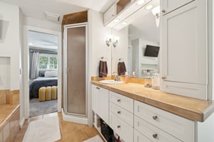 7232 - 11116 Hilltop Ave_015.jpg