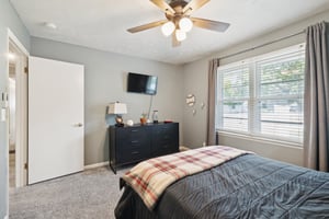 7232 - 11116 Hilltop Ave_020.jpg
