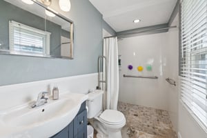 7232 - 11116 Hilltop Ave_023.jpg