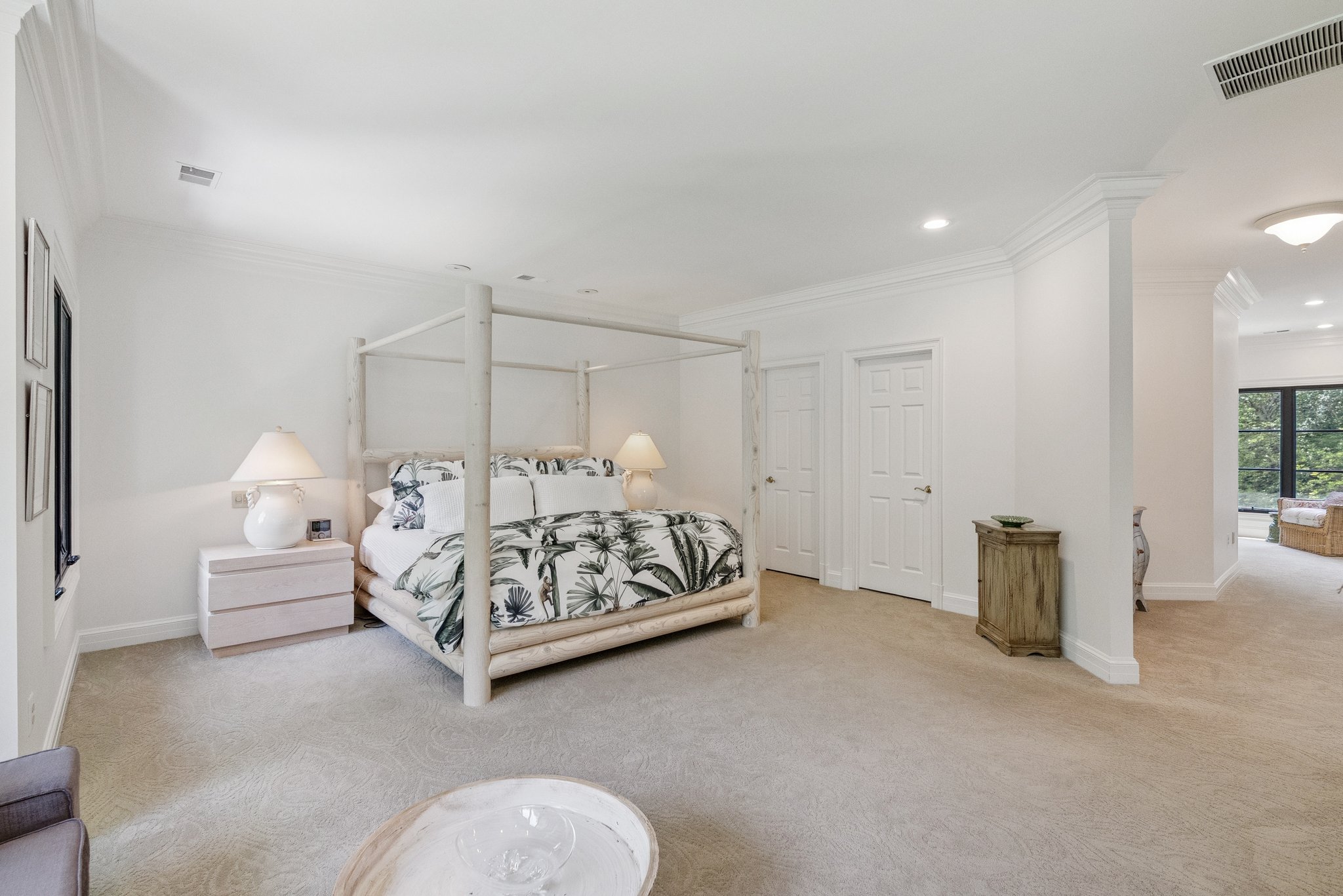 Spacious Primary Suite