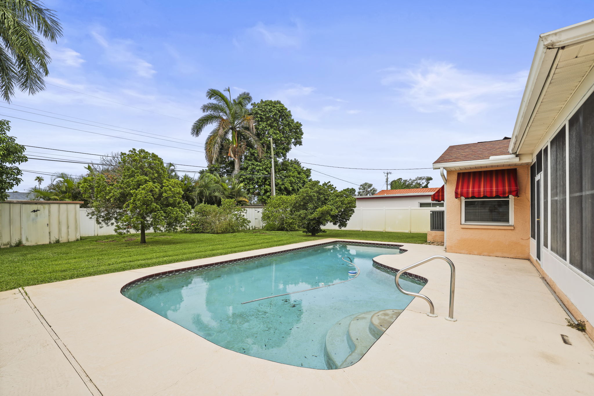 Pool - 495A2575