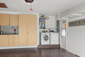 Garage Laundry - 495A2563