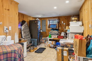  Photo 44