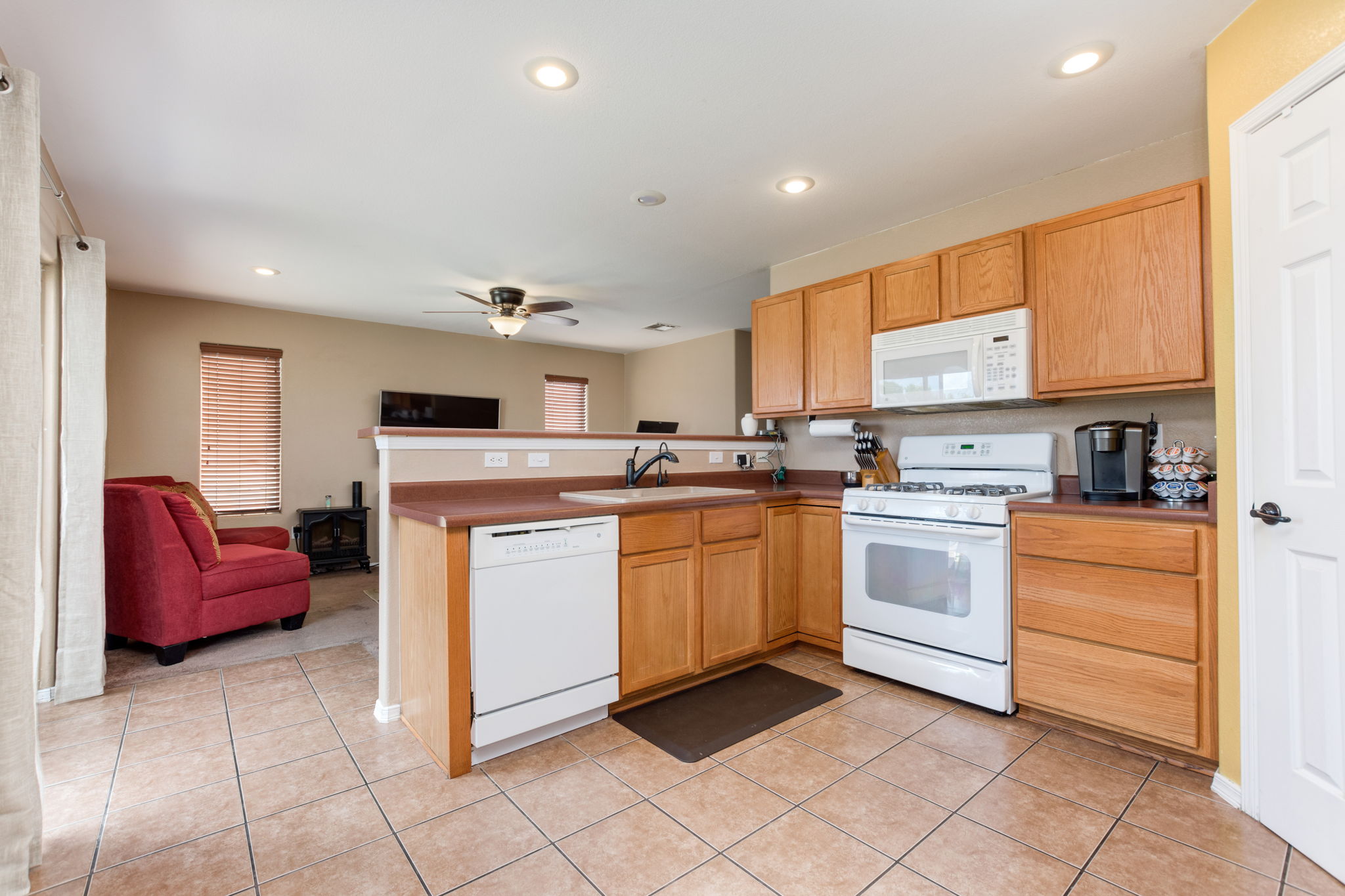 1112 Gunsight Peak Dr, Las Cruces, NM 88012 Snappin Homes