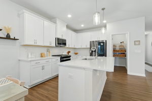  Photo 23