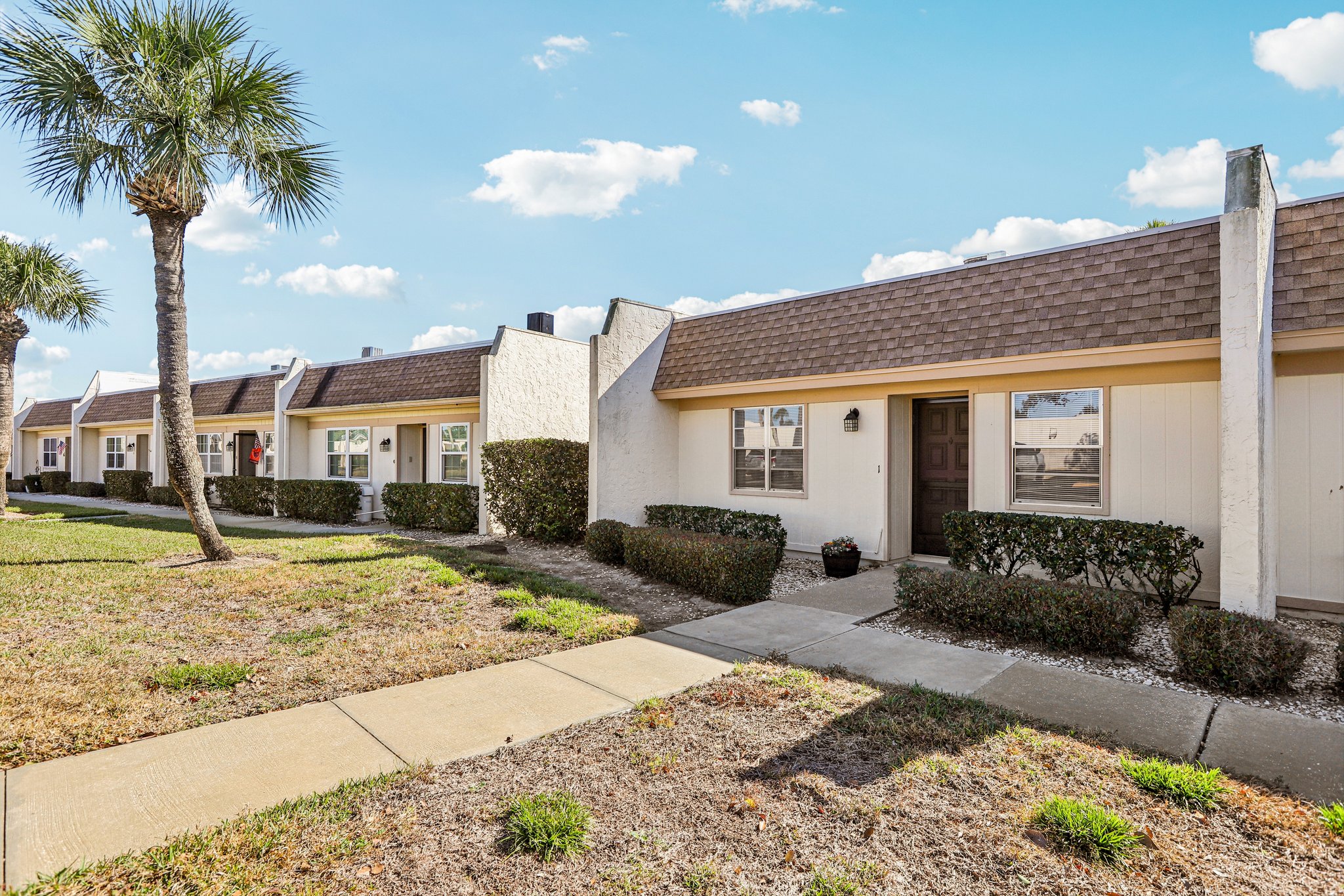 Carriage Hill Dr 1-S2801-004.jpg