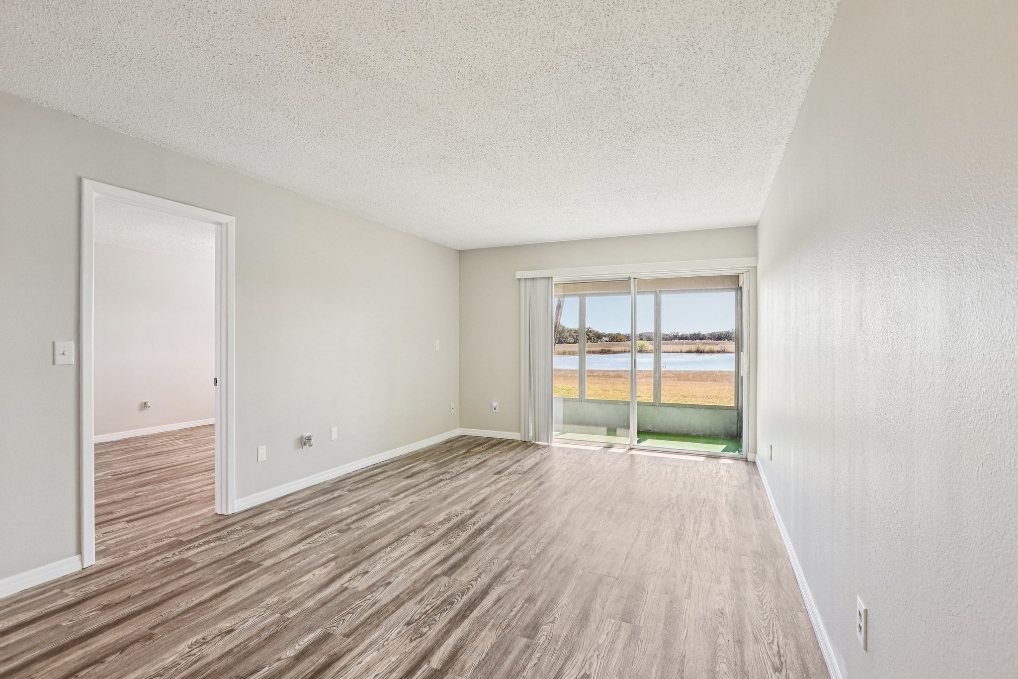 Carriage Hill Dr 1-S2801-012.jpg