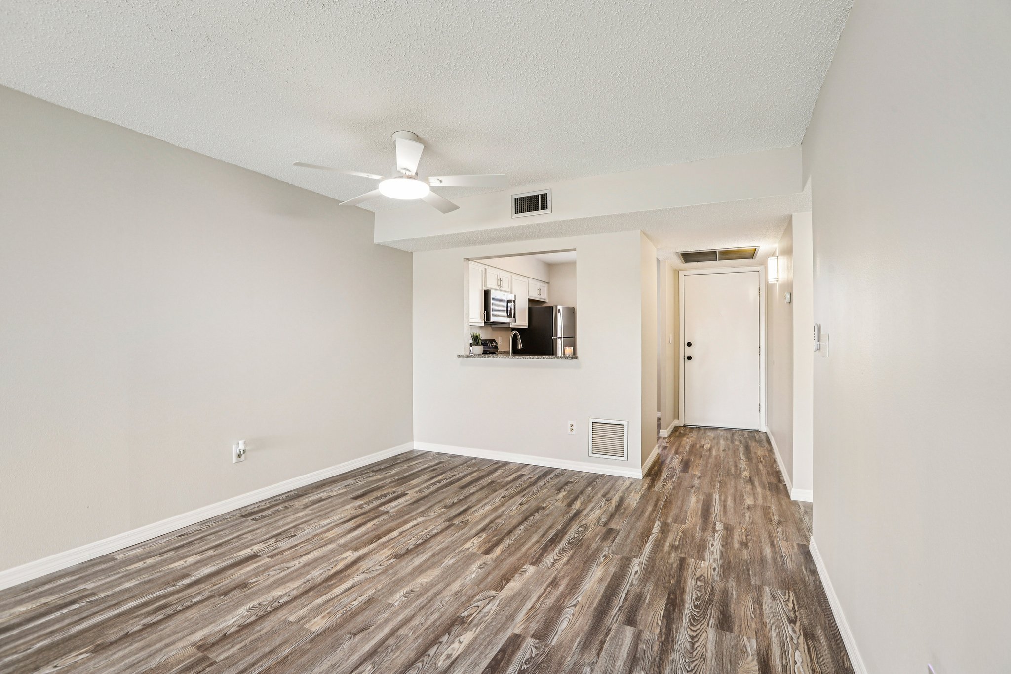 Carriage Hill Dr 1-S2801-013.jpg