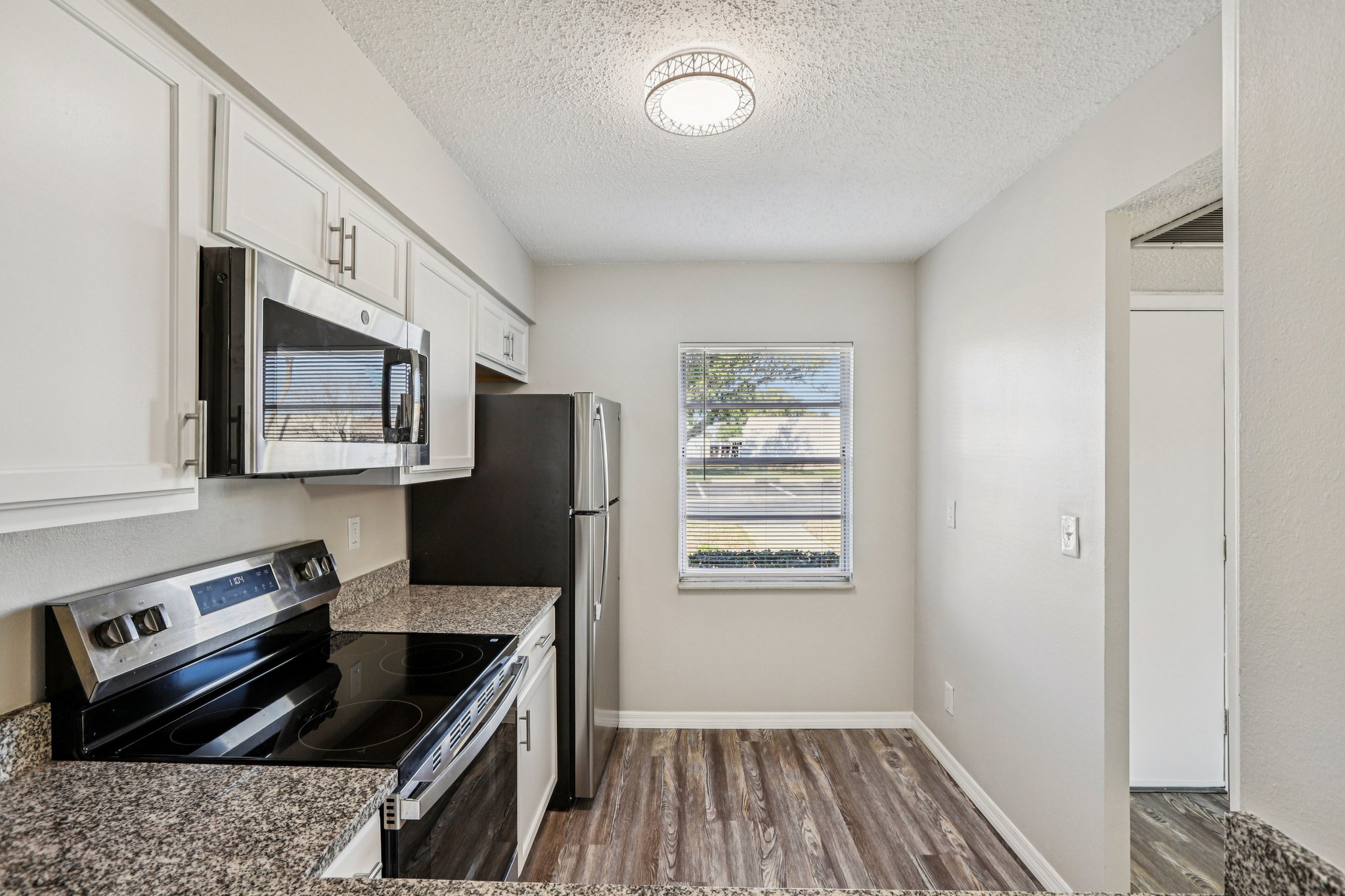 Carriage Hill Dr 1-S2801-016.jpg