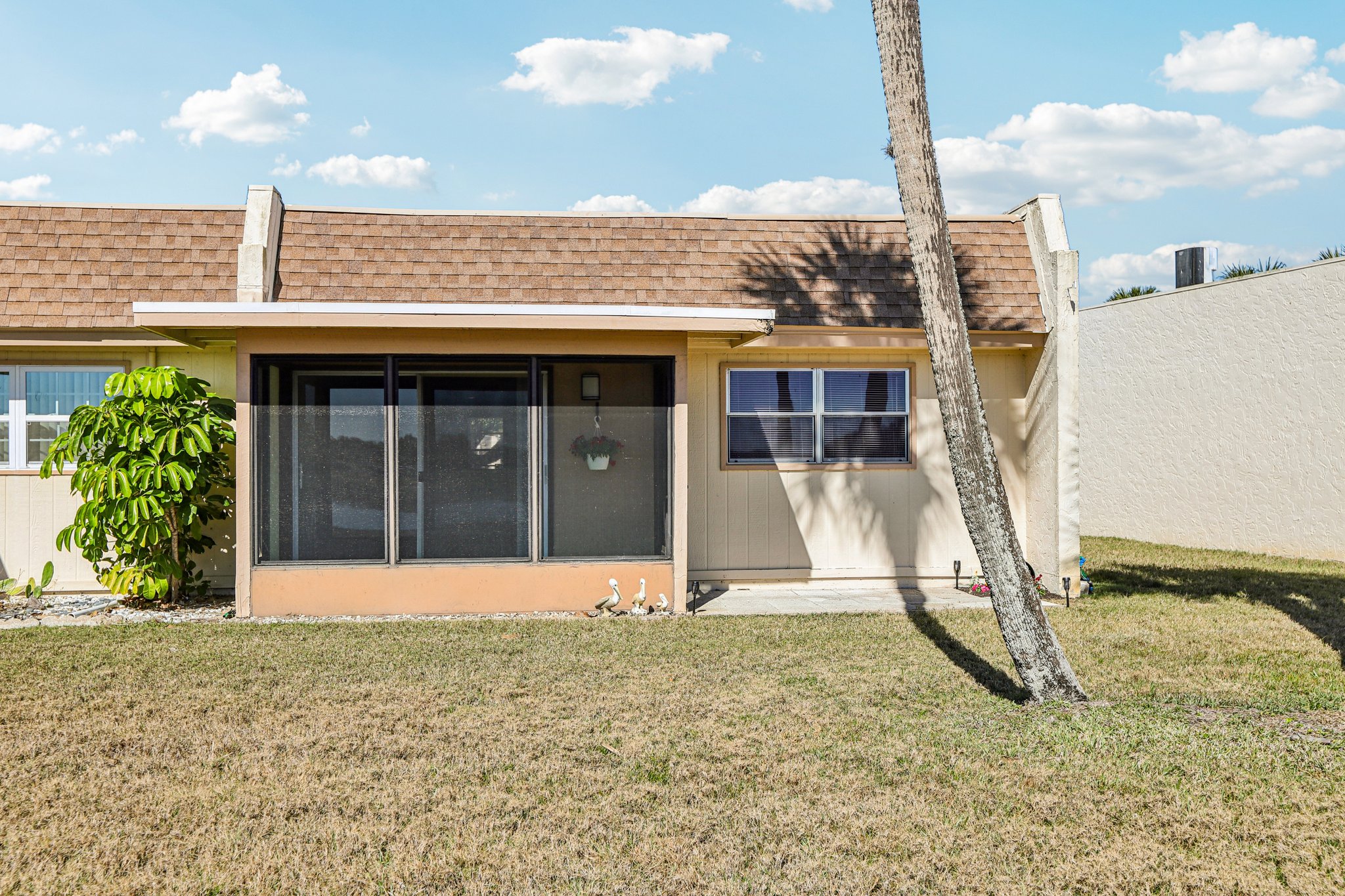 Carriage Hill Dr 1-S2801-033.jpg