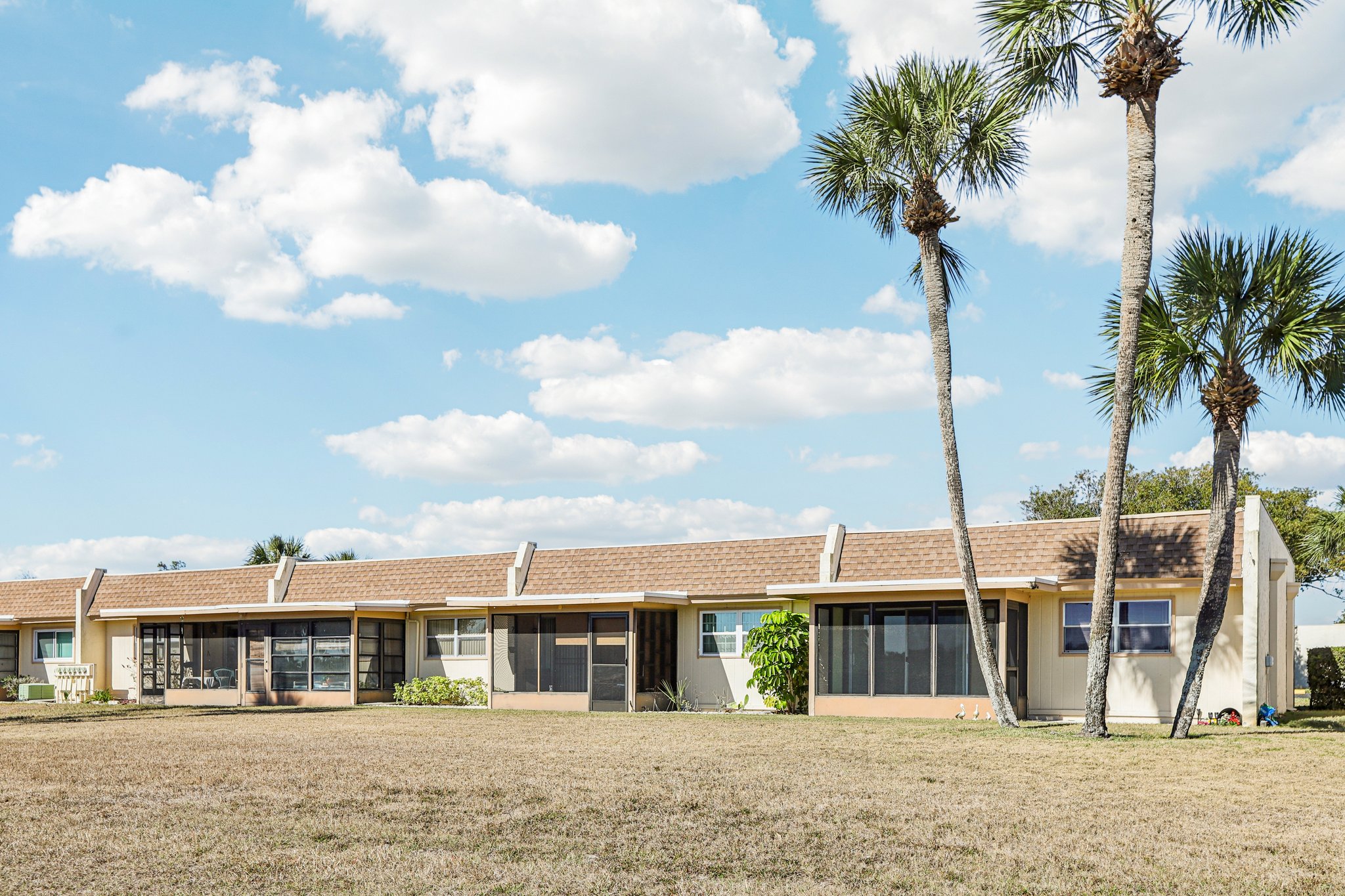 Carriage Hill Dr 1-S2801-035.jpg