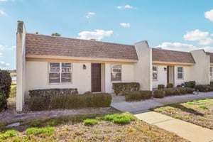 Carriage Hill Dr 1-S2801-003.jpg