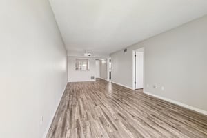 Carriage Hill Dr 1-S2801-007.jpg