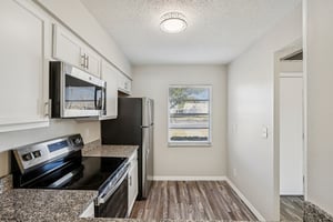 Carriage Hill Dr 1-S2801-016.jpg