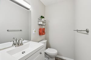 Carriage Hill Dr 1-S2801-024.jpg