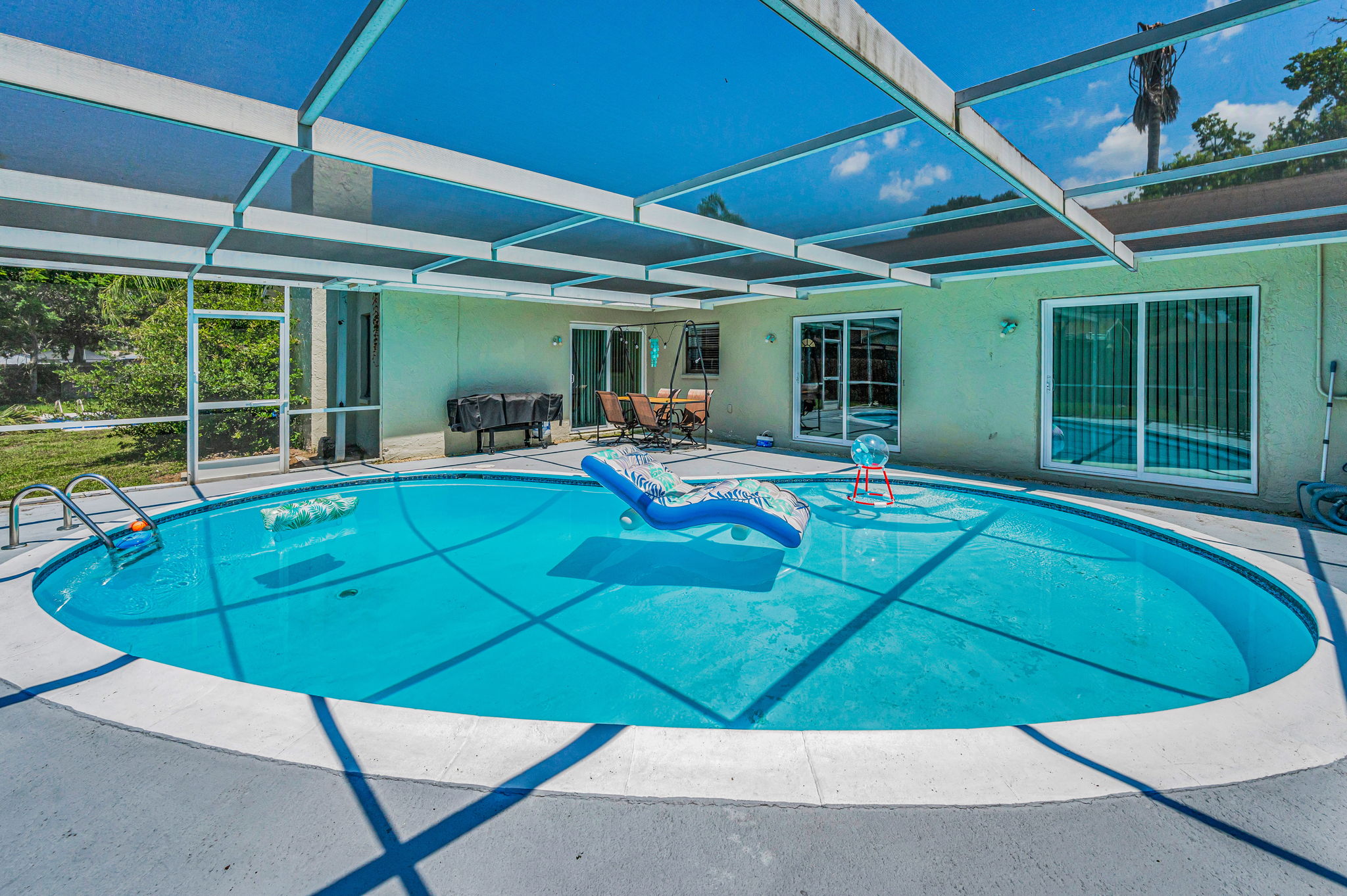 Pool4