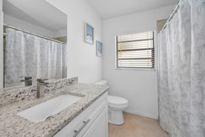 Bathroom2
