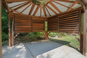  Photo 66