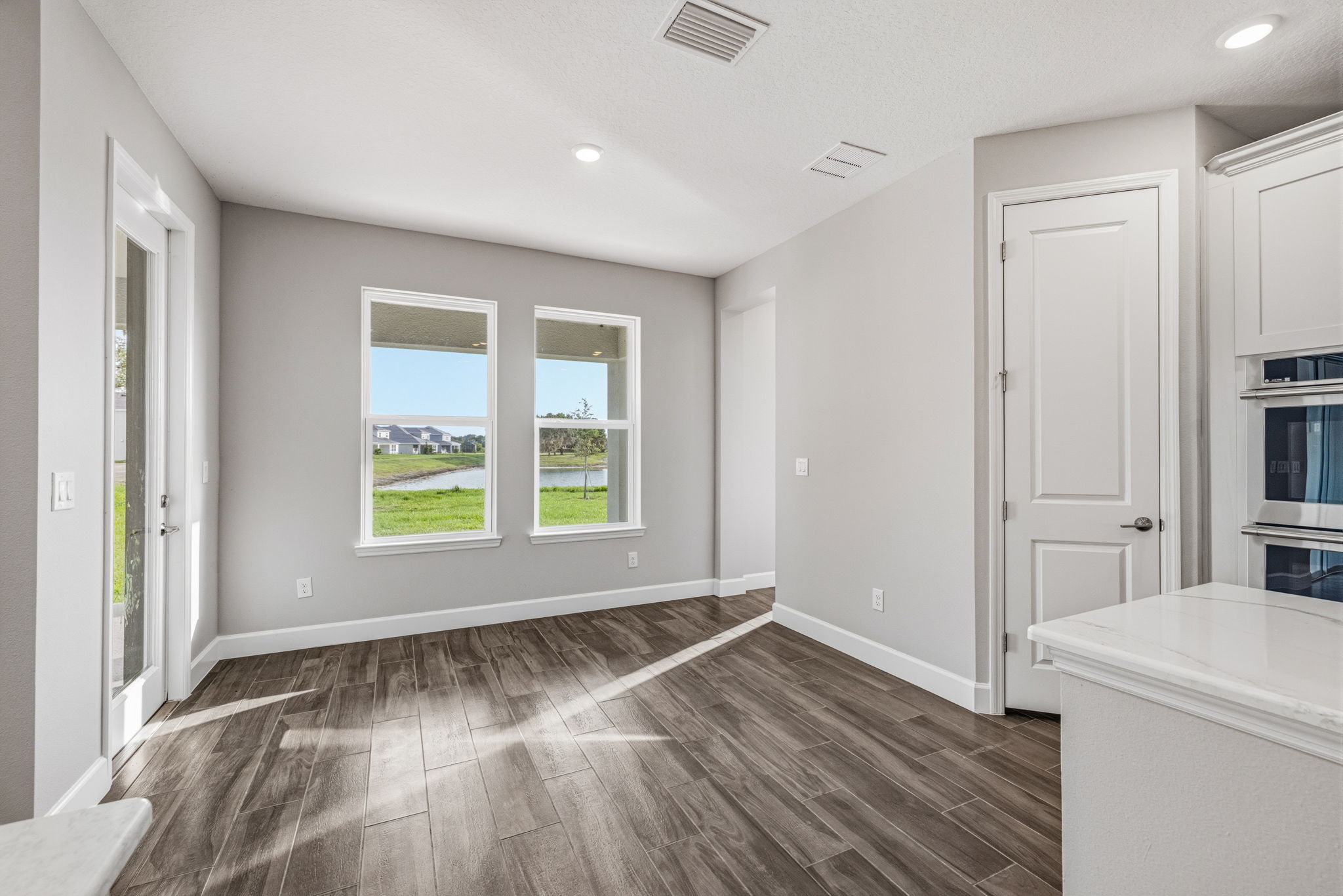 18 - 11126 Manor House Ln, Odessa, FL 33556