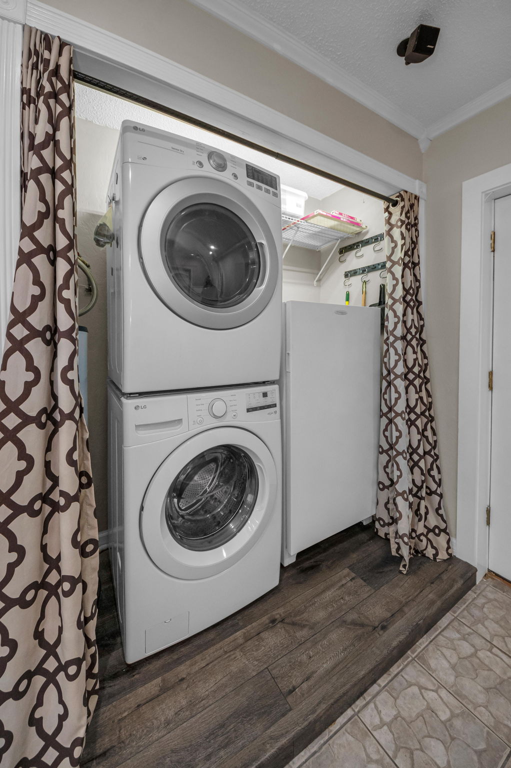 Laundry Room 1