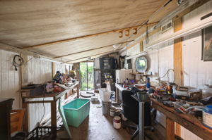 Photo 43