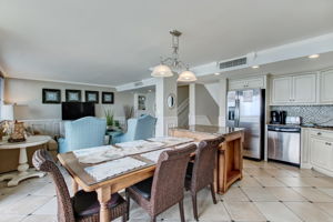 Dining Room/Kitchen