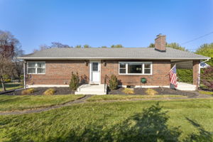  Photo 0