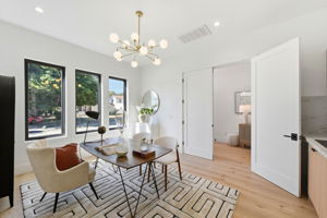 023_F8_1113 Pine Ave