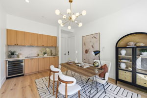 024_F8_1113 Pine Ave