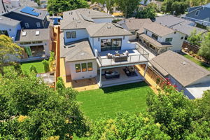 003_F8_AERIAL_1113 Pine Ave