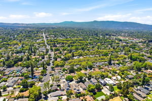 014_F8_AERIAL_1113 Pine Ave