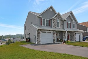 11138 Gulf Dr N, Waynesboro, PA 17268, USA Photo 32