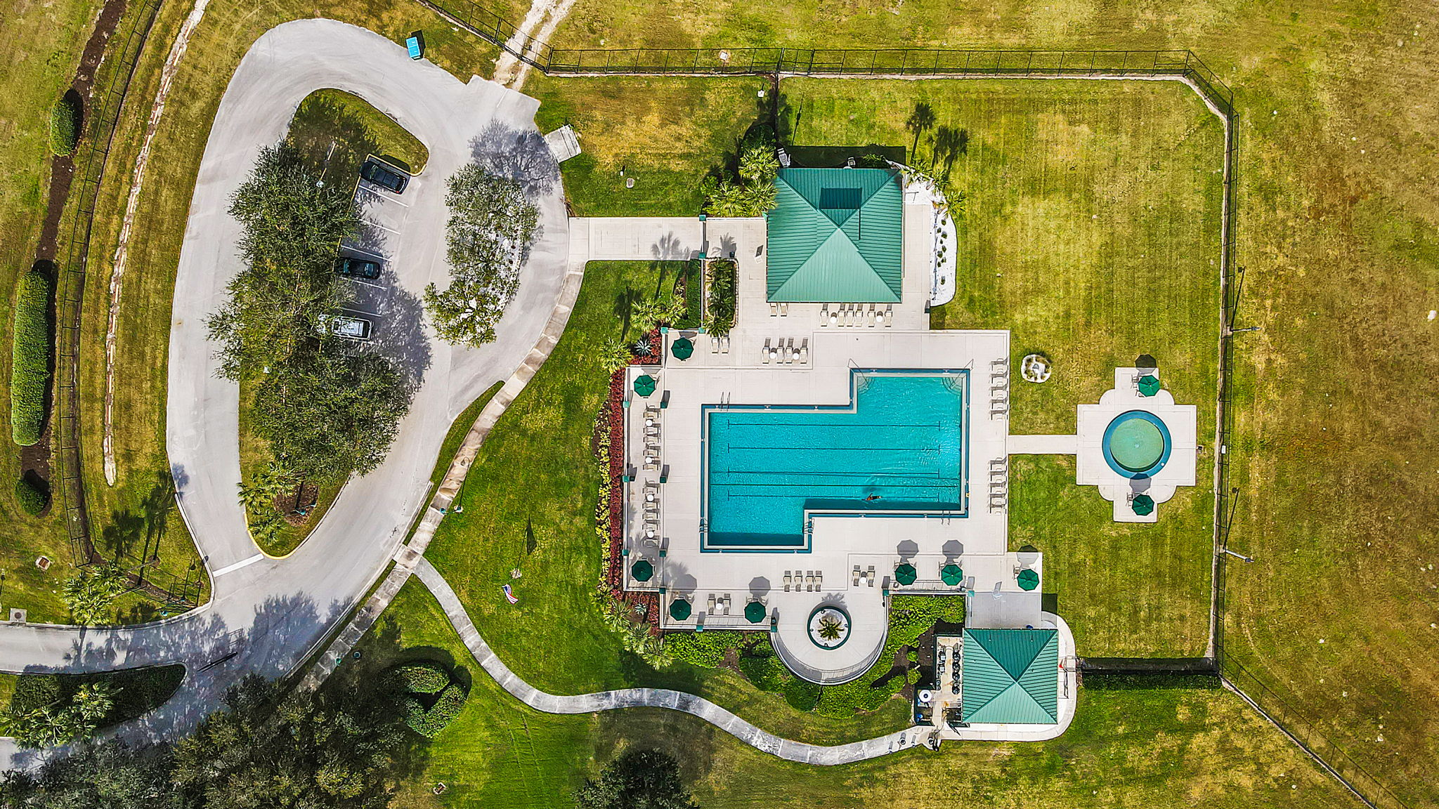 Gateway Commons Pool