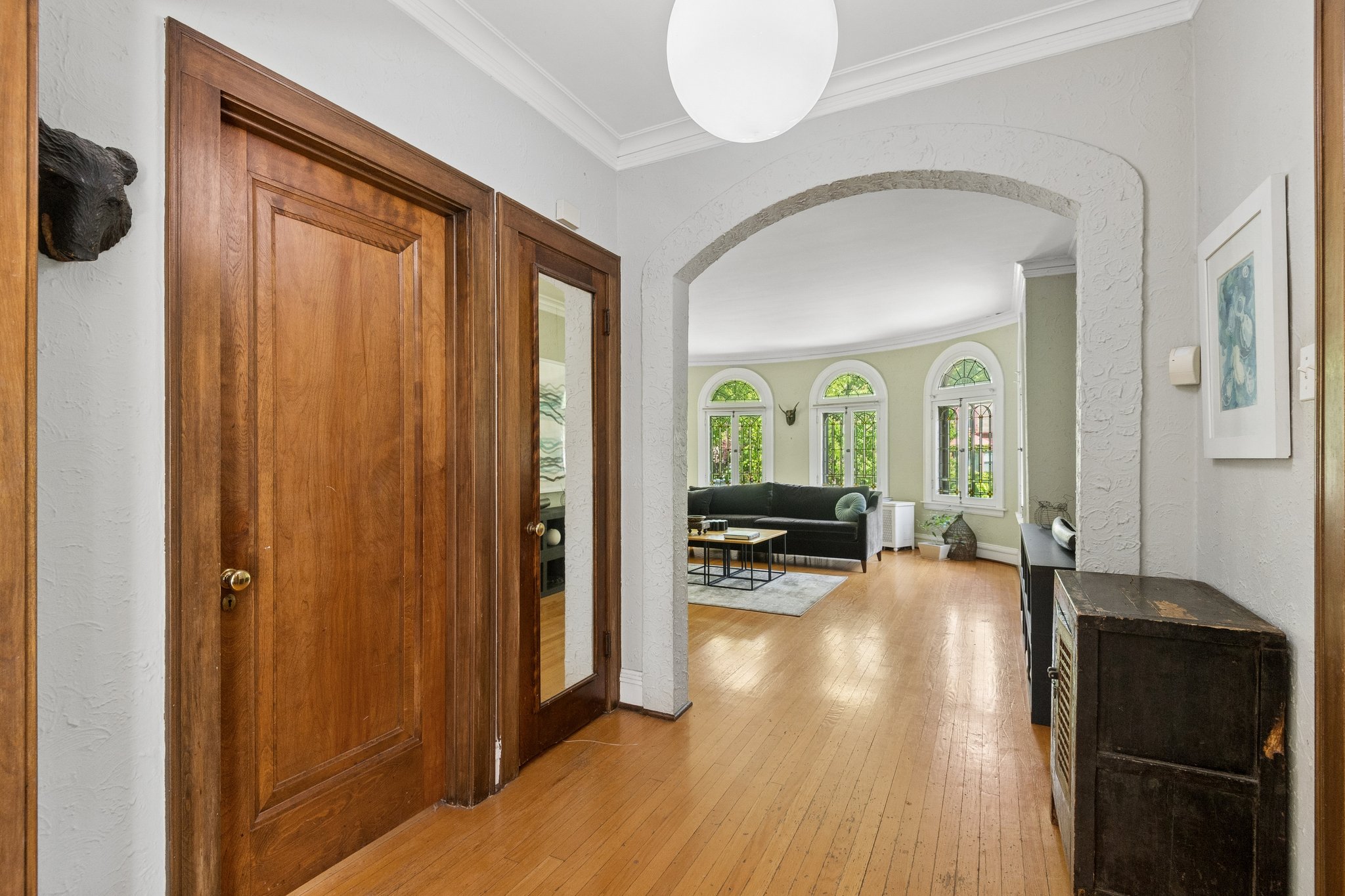 1114 Dobson St_007.jpg