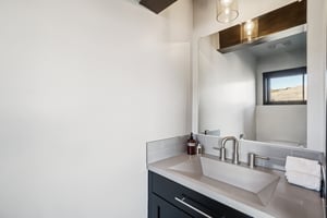 Empire Ave-L0711-019.jpg